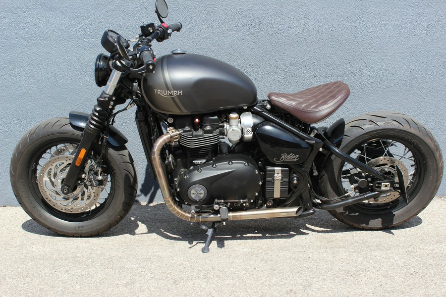 2022 Triumph Bonneville Bobber Base