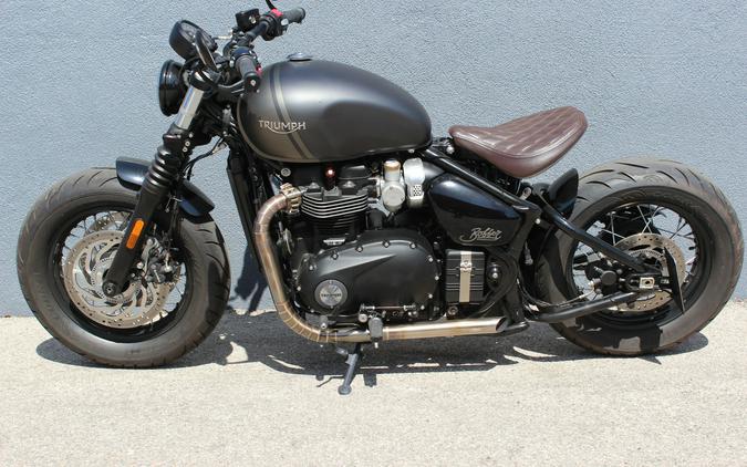 2022 Triumph Bonneville Bobber Base