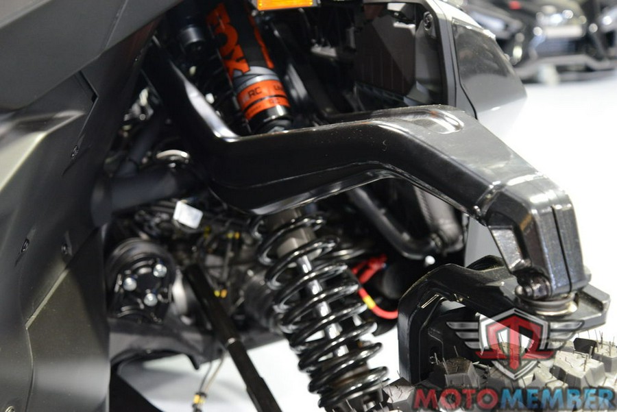 2025 Can-Am Maverick R MAX X rs With SMART-SHOX