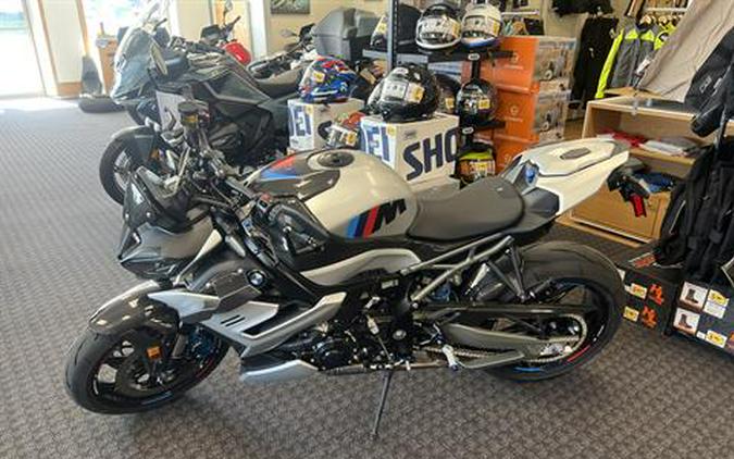 2026 BMW M 1000 R