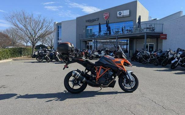 2023 KTM 1290 Super Duke GT
