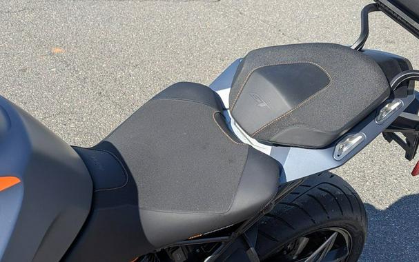 2023 KTM 1290 Super Duke GT