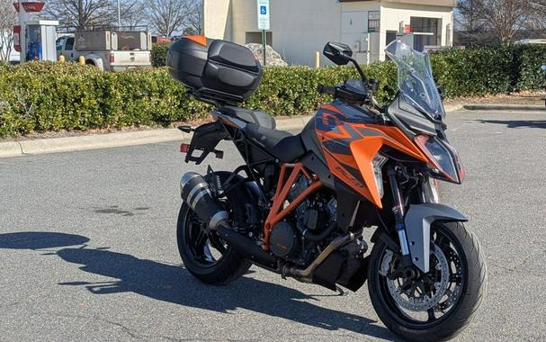 2023 KTM 1290 Super Duke GT
