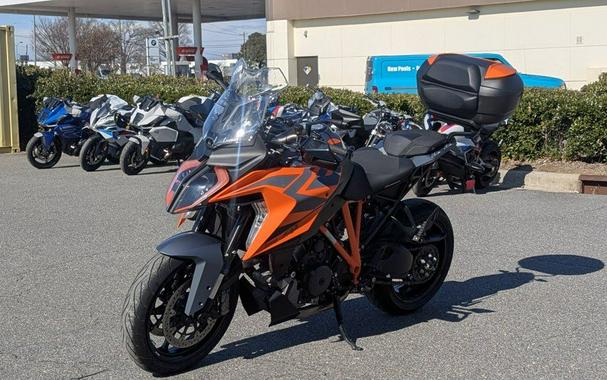 2023 KTM 1290 Super Duke GT