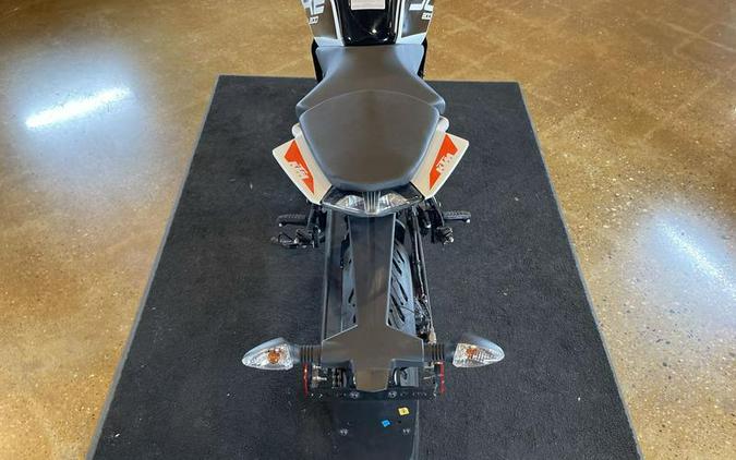 2022 KTM 200 Duke