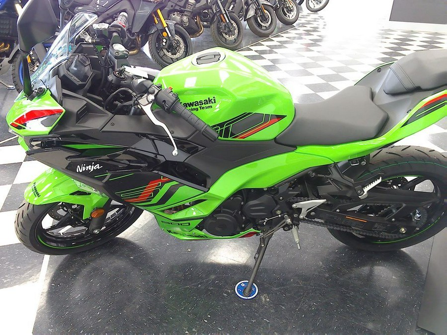 2024 Kawasaki Ninja® 500 KRT Edition