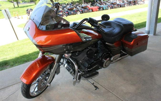 2013 Harley-Davidson® FLTRXSE2 - CVO™ Road Glide® Custom®