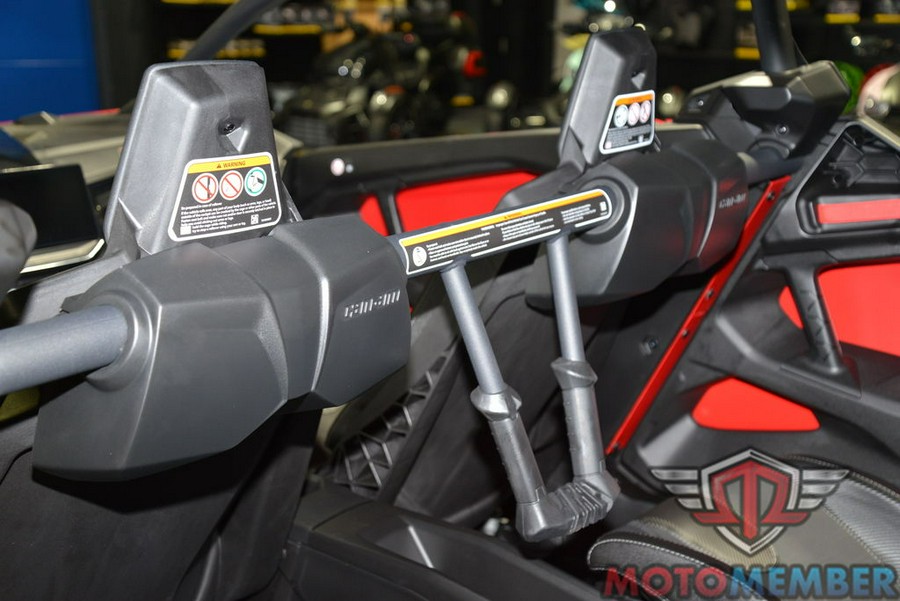 2025 Can-Am Maverick R MAX X