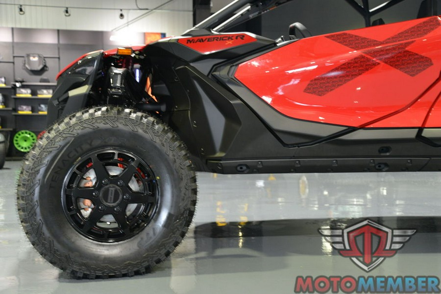 2025 Can-Am Maverick R MAX X