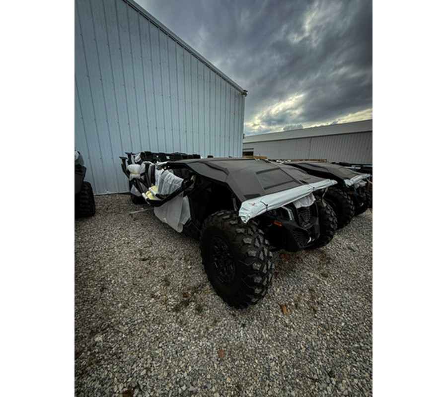 2025 Can-Am Maverick X3 MAX X Ds Turbo RR Triple Black