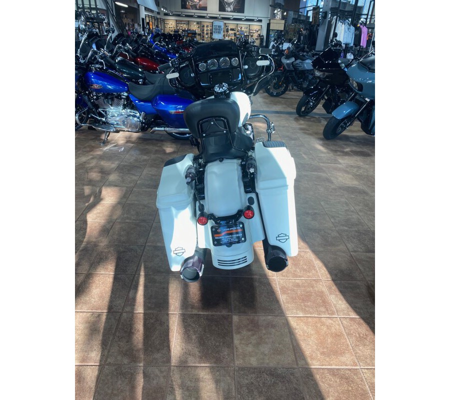 2018 Harley-Davidson® Street Glide® Special