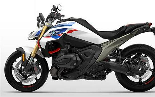 2026 BMW R 1300 R