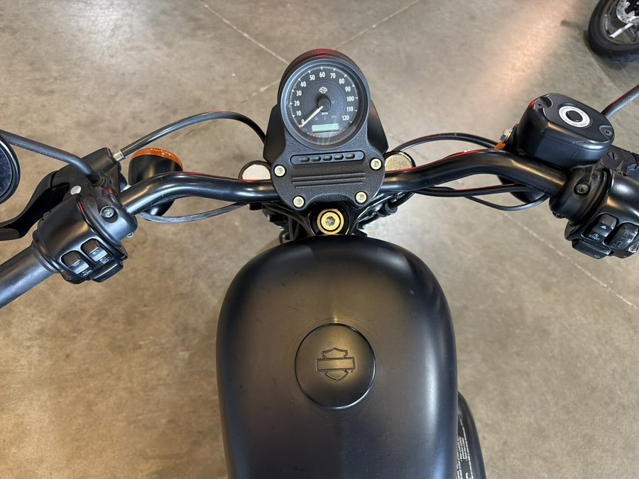 Harley-Davidson® Iron 883™ 2014