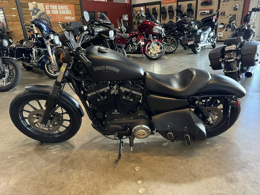 Harley-Davidson® Iron 883™ 2014