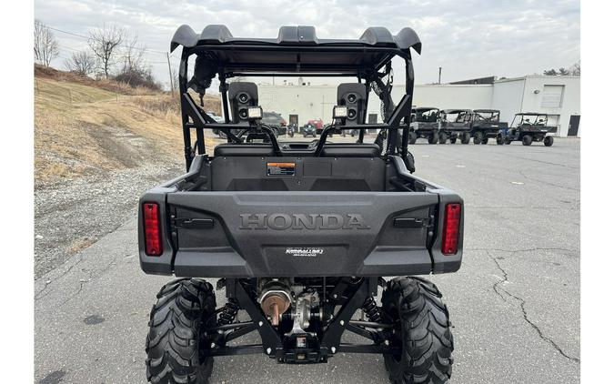 2025 Honda PIONEER 700 DELUXE