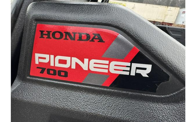 2025 Honda PIONEER 700 DELUXE