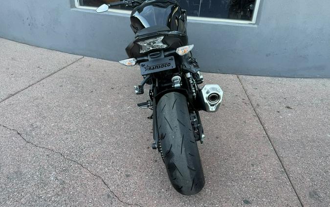 2024 Kawasaki Z900 ABS Metallic Spark Black/Metallic Matte Dark Gray