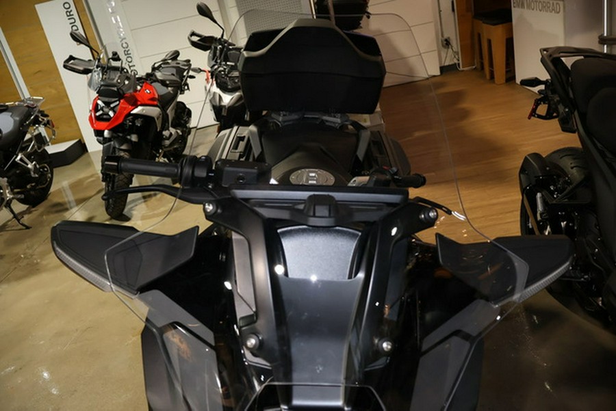 2026 BMW R 1300 RT Triple Black