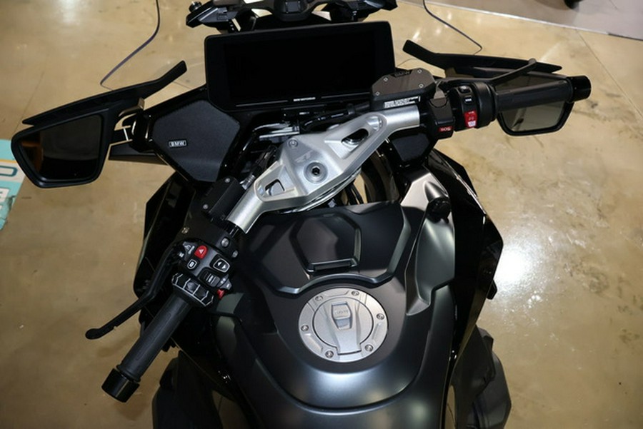 2026 BMW R 1300 RT Triple Black