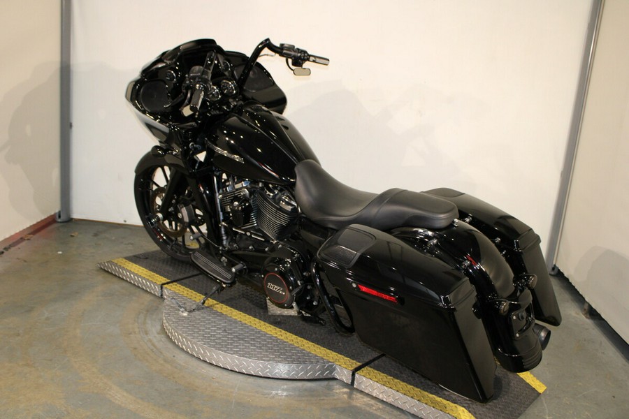 Used 2019 Harley-Davidson Road Glide Special Grand American Touring FLTRXS Motorcycle For Sale In Miami, Florida