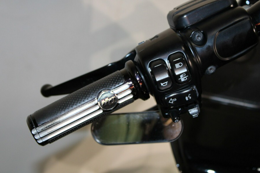 Used 2019 Harley-Davidson Road Glide Special Grand American Touring FLTRXS Motorcycle For Sale In Miami, Florida