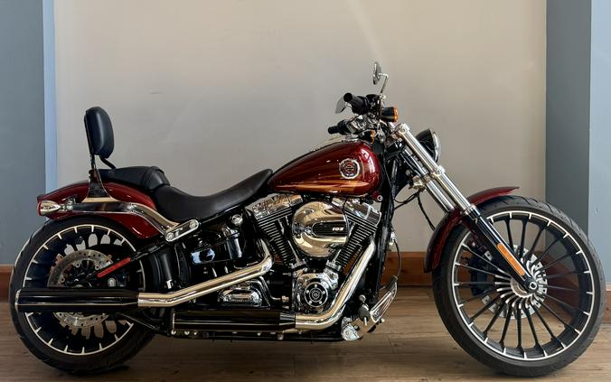 2017 Harley-Davidson Breakout®