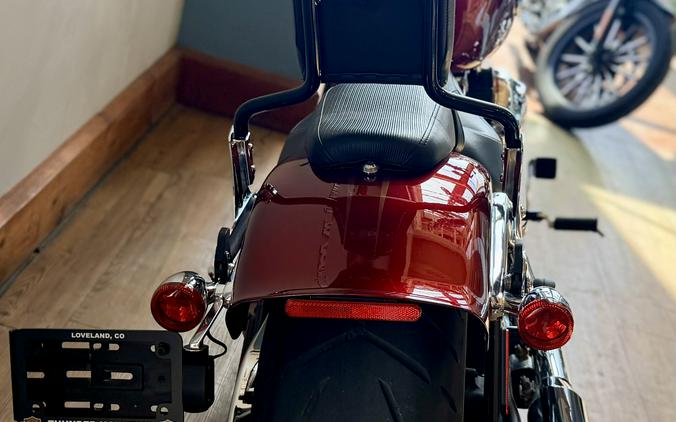 2017 Harley-Davidson Breakout®