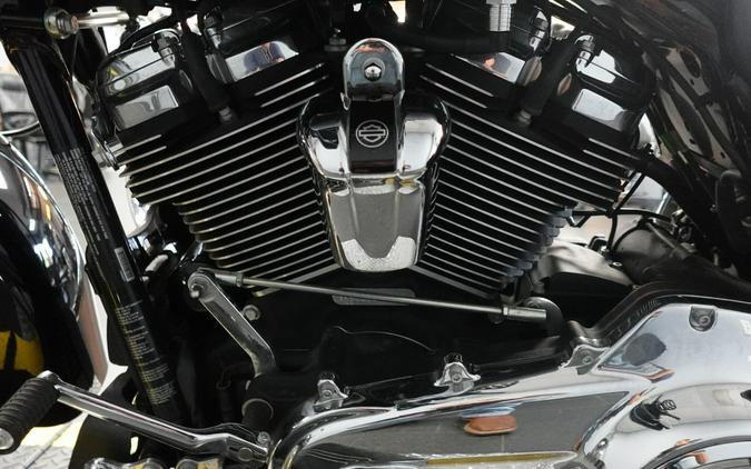 2020 Harley-Davidson Street Glide FLHX