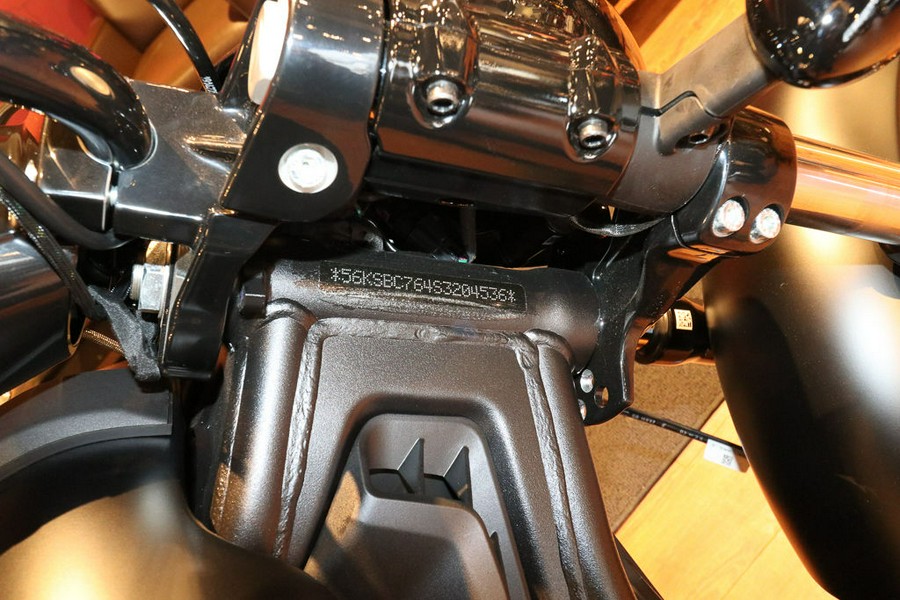 2025 Indian Motorcycle® Scout® Bobber Limited Black Metallic