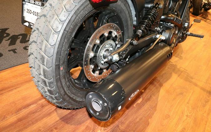 2025 Indian Motorcycle® Scout® Bobber Limited Black Metallic