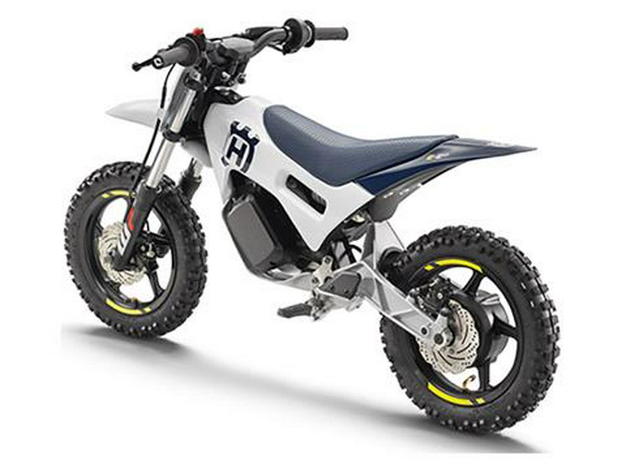 2025 Husqvarna EE 2