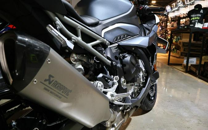 2026 BMW S 1000 RR Bluestone metallic