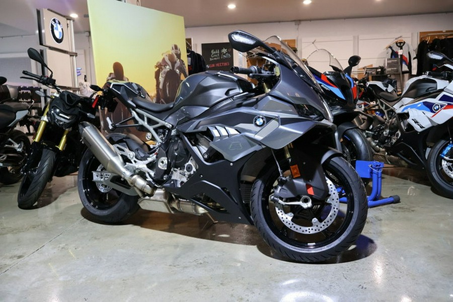 2026 BMW S 1000 RR Bluestone metallic