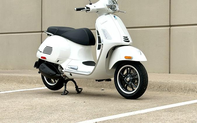 2026 Vespa GTS 310 SuperTech
