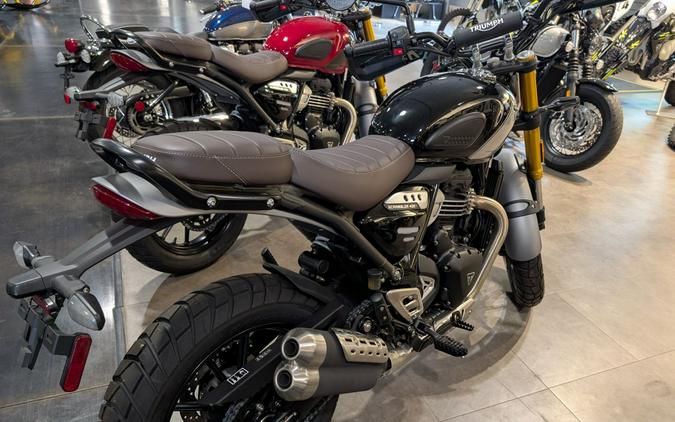 2025 Triumph Scrambler 400 X