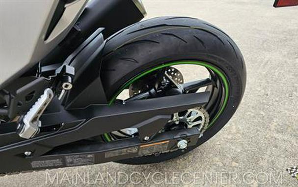 2024 Kawasaki Z7 Hybrid ABS