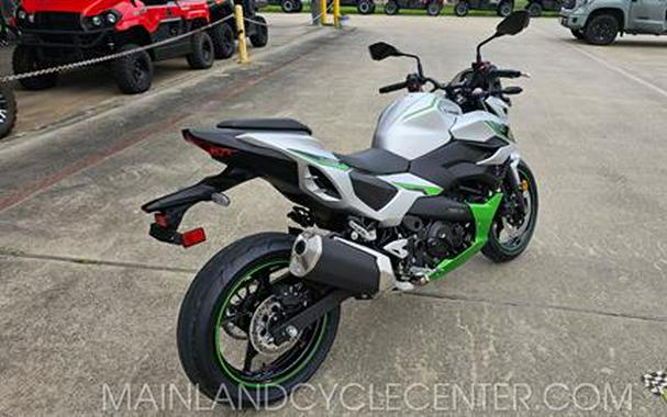 2024 Kawasaki Z7 Hybrid ABS