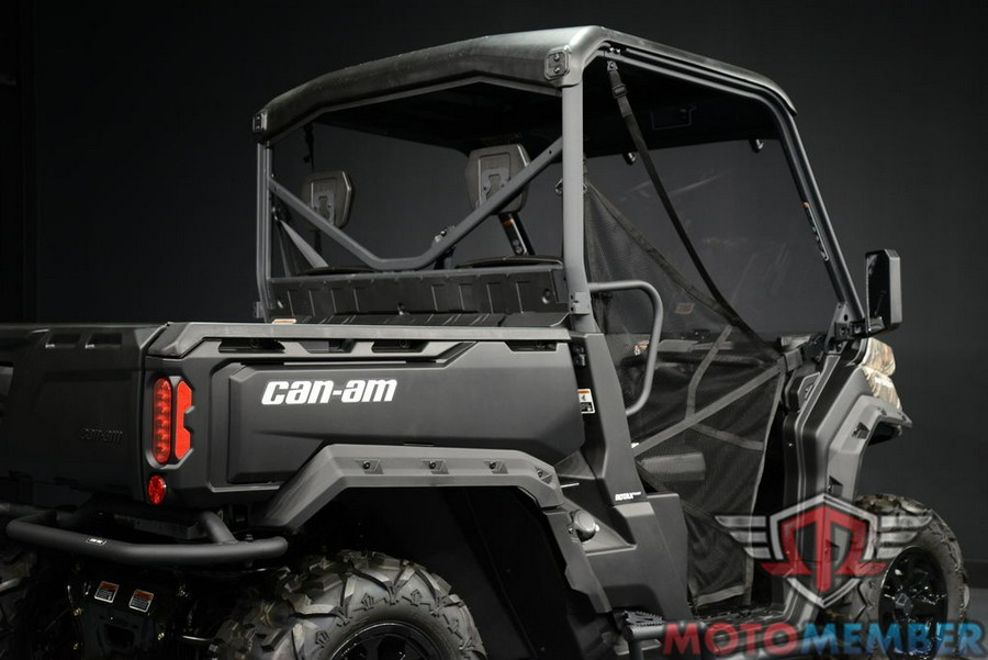 2025 Can-Am Defender DPS HD7