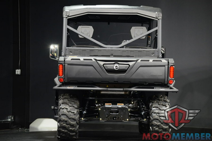 2025 Can-Am Defender DPS HD7