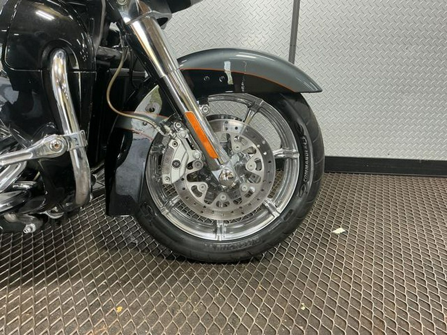 2016 Harley-Davidson Road Glide CVO Ultra