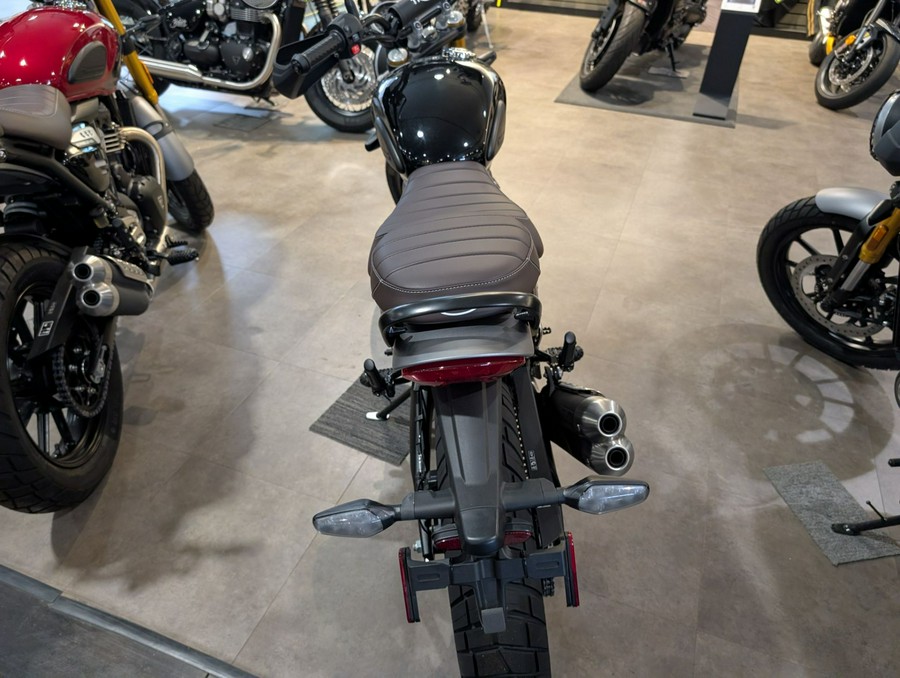 2025 Triumph Scrambler 400 X