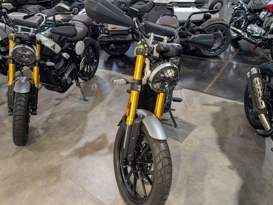 2025 Triumph Scrambler 400 X
