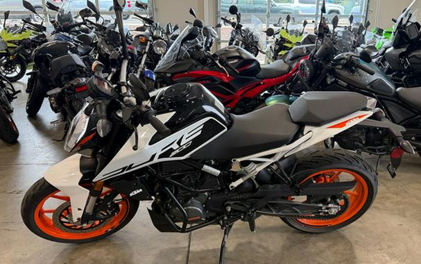 2020 KTM Duke 200