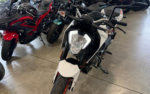 2020 KTM Duke 200