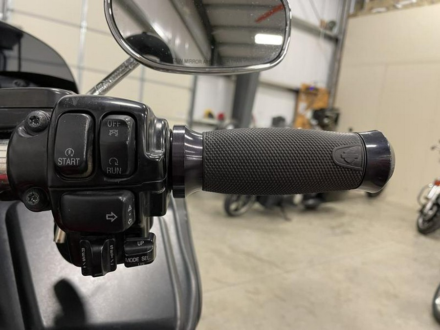 2013 Harley-Davidson® FLTRU - Road Glide® Ultra