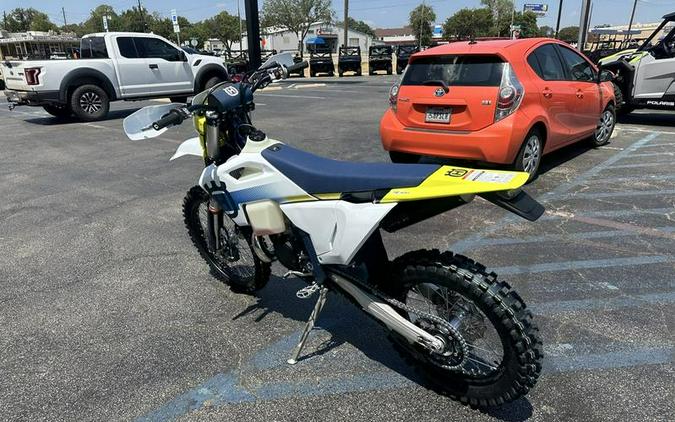 2024 Husqvarna® TE 300