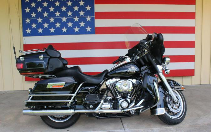 2012 Harley-Davidson® FLHTCU - Electra Glide® Ultra Classic