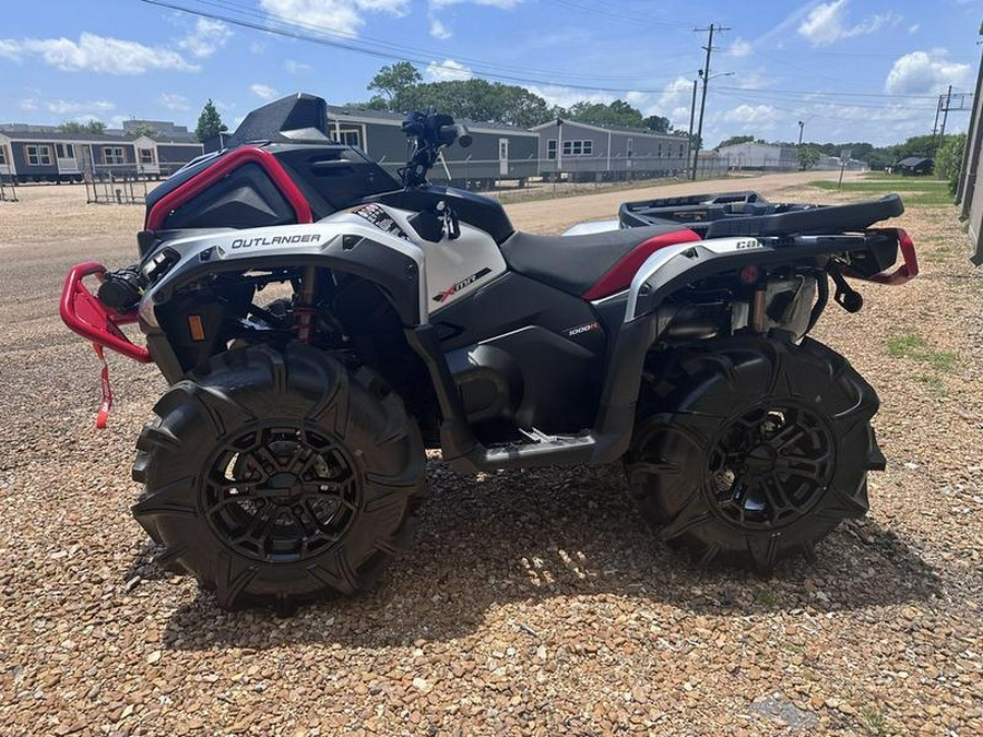 2025 Can-Am® Outlander X mr 1000R Hyper Silver & Legion Red