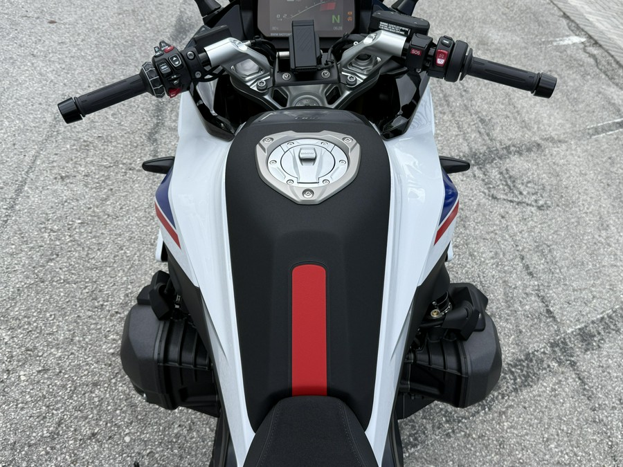 2026 BMW R 1300 RS