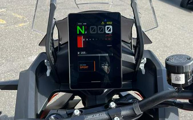 2027 KTM 1390 Super Adventure S EVO